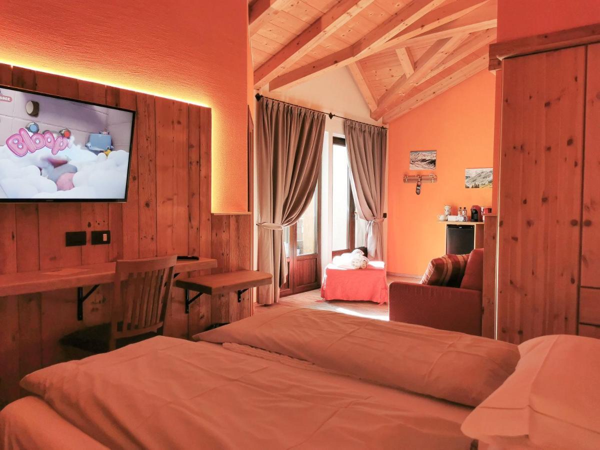 Agriturismo La Poina Livigno Eksteriør billede